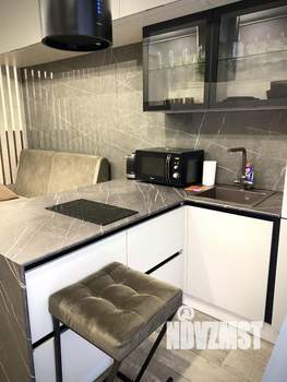 1-к квартира, посуточно, 37м2, 1/1 этаж