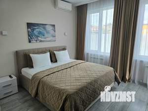 1-к квартира, посуточно, 42м2, 3/3 этаж