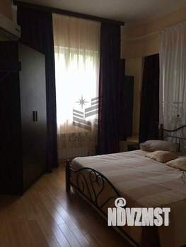 4-к квартира, на длительный срок, 170м2, 2/3 этаж