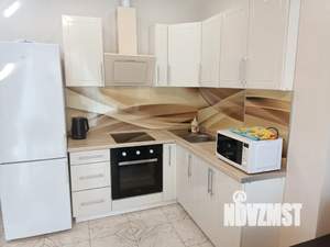 2-к квартира, посуточно, 45м2, 4/13 этаж