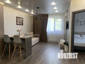 2-к квартира, посуточно, 48м2, 1/1 этаж