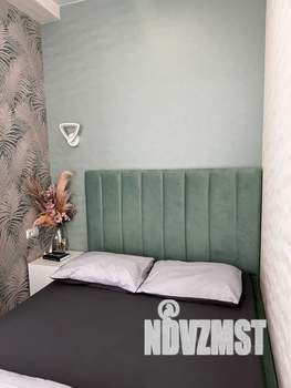 Студия квартира, посуточно, 30м2, 1/3 этаж