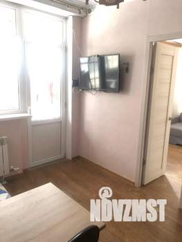 2-к квартира, посуточно, 41м2, 1/8 этаж