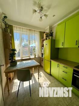 1-к квартира, посуточно, 37м2, 7/9 этаж