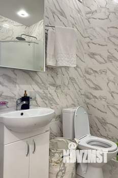 Студия квартира, посуточно, 35м2, 17/22 этаж