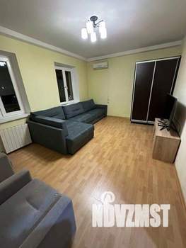 2-к квартира, посуточно, 52м2, 1/1 этаж