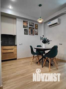 Студия квартира, посуточно, 37м2, 4/9 этаж
