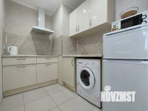 1-к квартира, посуточно, 40м2, 2/6 этаж