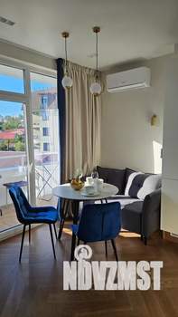 Студия квартира, посуточно, 33м2, 5/7 этаж