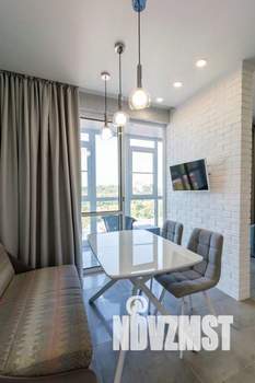 1-к квартира, посуточно, 67м2, 1/1 этаж