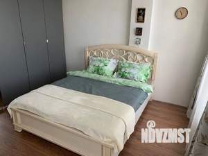 Студия квартира, посуточно, 54м2, 7/10 этаж