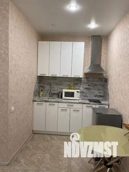 Студия квартира, посуточно, 27м2, 1/2 этаж