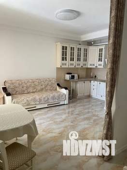 Студия квартира, посуточно, 39м2, 10/12 этаж