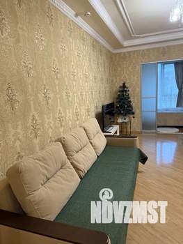 1-к квартира, посуточно, 43м2, 3/12 этаж