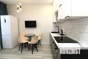 1-к квартира, посуточно, 35м2, 6/12 этаж