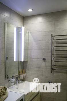 1-к квартира, посуточно, 63м2, 1/2 этаж