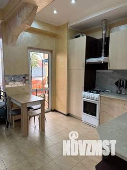 Студия квартира, посуточно, 33м2, 2/8 этаж