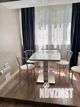 3-к квартира, посуточно, 47м2, 1/4 этаж