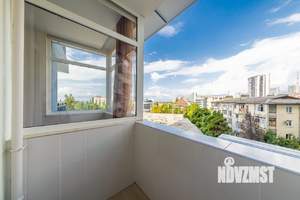 Студия квартира, посуточно, 31м2, 6/21 этаж