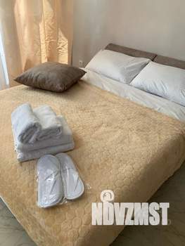 Студия квартира, посуточно, 25м2, 1/3 этаж
