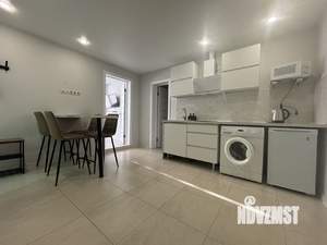 1-к квартира, посуточно, 40м2, 1/2 этаж