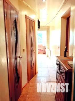 2-к квартира, посуточно, 40м2, 3/5 этаж