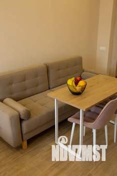 Студия квартира, посуточно, 32м2, 13/20 этаж