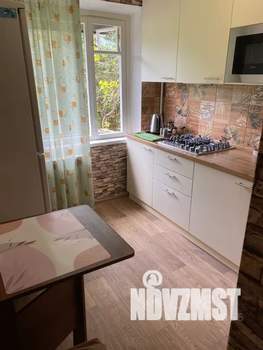 1-к квартира, посуточно, 32м2, 2/5 этаж