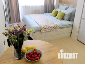 Студия квартира, посуточно, 25м2, 5/8 этаж