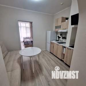 1-к квартира, посуточно, 33м2, 3/17 этаж