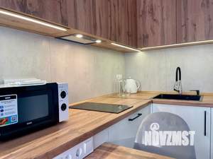 Студия квартира, посуточно, 27м2, 6/13 этаж