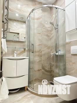1-к квартира, посуточно, 40м2, 5/8 этаж