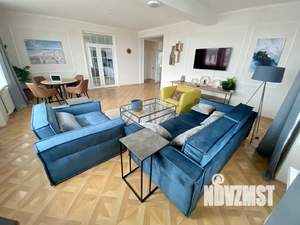 3-к квартира, посуточно, 190м2, 3/3 этаж
