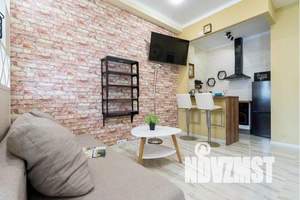 1-к квартира, посуточно, 40м2, 1/8 этаж