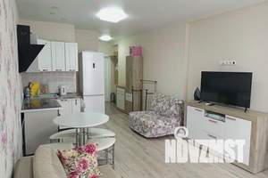 1-к квартира, посуточно, 33м2, 3/17 этаж