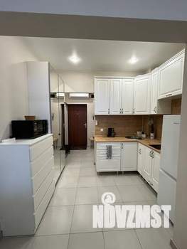 Студия квартира, посуточно, 33м2, 6/18 этаж