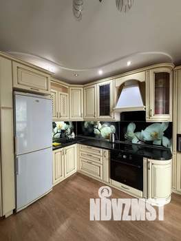 Студия квартира, посуточно, 32м2, 16/25 этаж