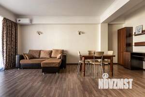 1-к квартира, посуточно, 58м2, 1/1 этаж