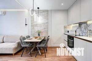 1-к квартира, посуточно, 40м2, 23/25 этаж