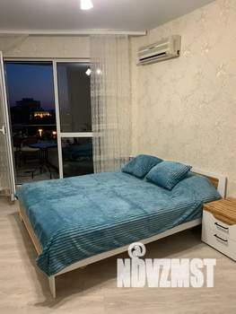 Студия квартира, посуточно, 36м2, 7/22 этаж