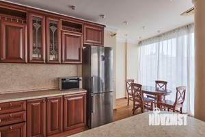 4-к квартира, на длительный срок, 130м2, 6/7 этаж