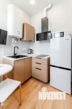 Студия квартира, посуточно, 13м2, 4/4 этаж
