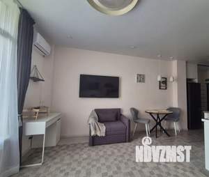 Студия квартира, посуточно, 30м2, 1/5 этаж