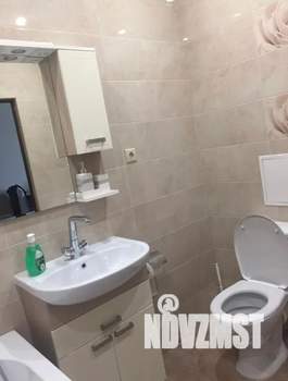 1-к квартира, посуточно, 45м2, 5/8 этаж