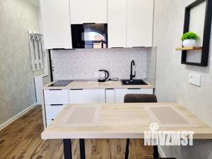 Студия квартира, посуточно, 24м2, 5/6 этаж