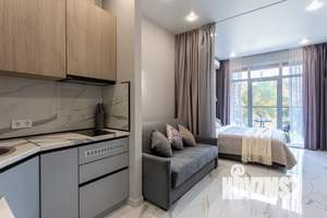 Студия квартира, посуточно, 30м2, 12/20 этаж