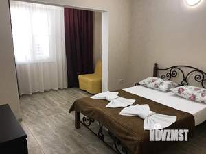 2-к квартира, посуточно, 40м2, 1/1 этаж