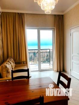 3-к квартира, посуточно, 55м2, 11/18 этаж