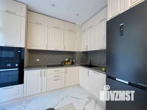 1-к квартира, посуточно, 50м2, 3/17 этаж