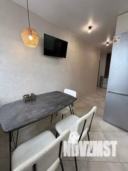1-к квартира, посуточно, 42м2, 11/12 этаж